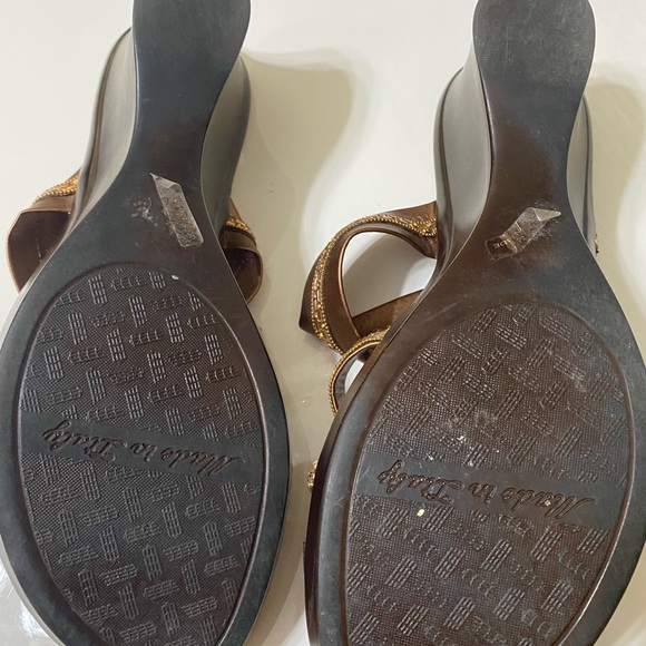 🔴4 for $25🔴 ITALIAN SHOEMAKERS Sandals - Picture 5 of 7